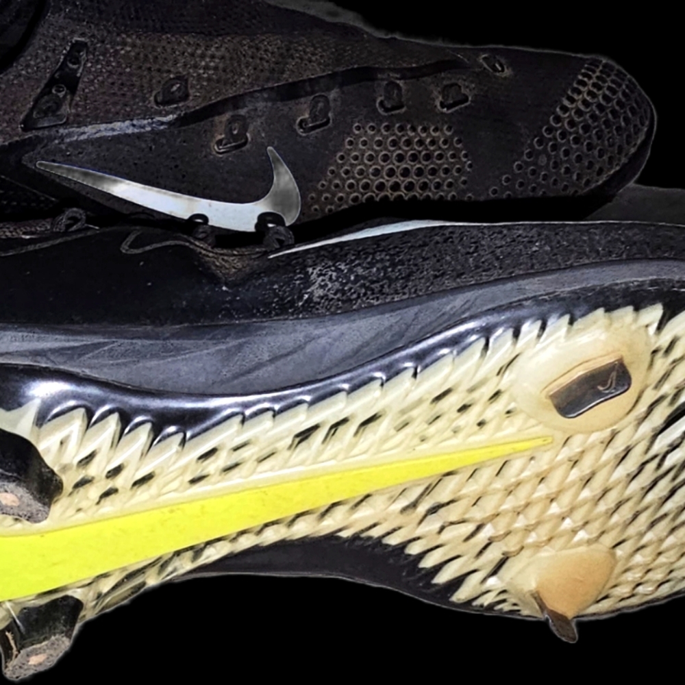 Nike baseball cleats 11.5